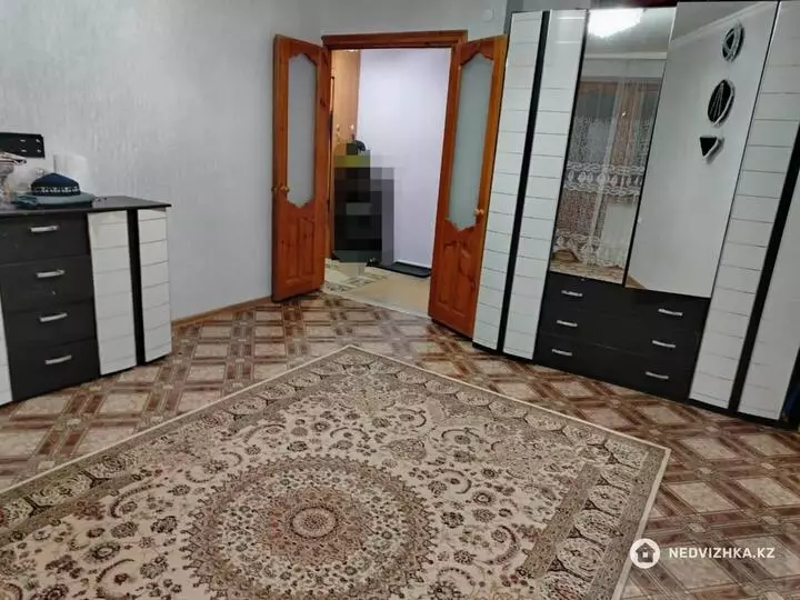 3-бөлмелі пәтер, қабат 3 барлық қабат саны 10, 63 м², 2-фотосурет