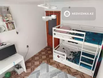 3-комнатная квартира, этаж 3 из 10, 63 м², миниатюра 10