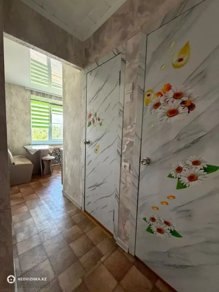 2-комнатная квартира, этаж 5 из 5, 44 м², фотография 4