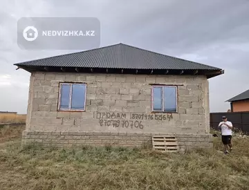 4-бөлмелі үй, 6 соттық, 100 м², 2-нобай