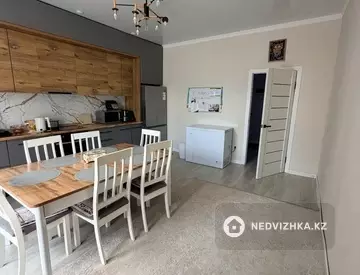 3-комнатная квартира, этаж 1 из 3, 79 м²