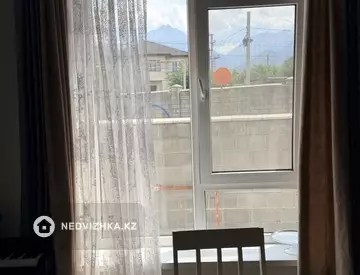 3-комнатная квартира, этаж 1 из 3, 79 м², миниатюра 7