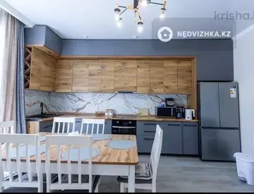 3-комнатная квартира, этаж 1 из 3, 79 м², миниатюра 12