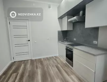 1-комнатная квартира, этаж 9 из 10, 40 м², миниатюра 5