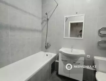 1-комнатная квартира, этаж 9 из 10, 40 м², миниатюра 7