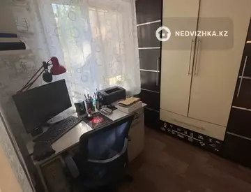 3-комнатная квартира, этаж 1 из 4, 44 м²