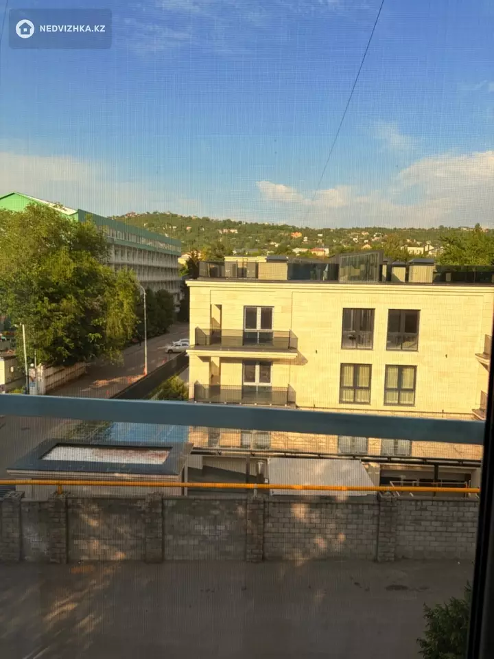 2-бөлмелі пәтер, қабат 4 барлық қабат саны 5, 78 м², 3-фотосурет