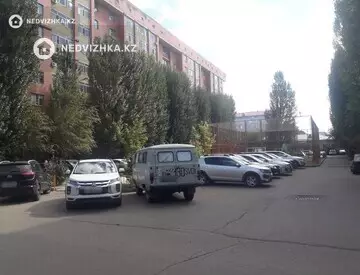 3-комнатная квартира, этаж 3 из 9, 94 м²