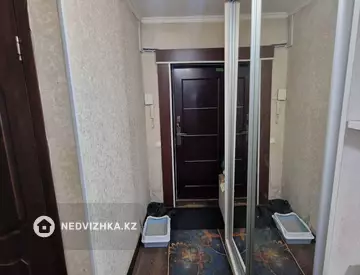 3-комнатная квартира, этаж 3 из 5, 58 м², миниатюра 5