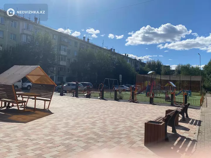 3-комнатная квартира, этаж 3 из 5, 58 м², фотография 3