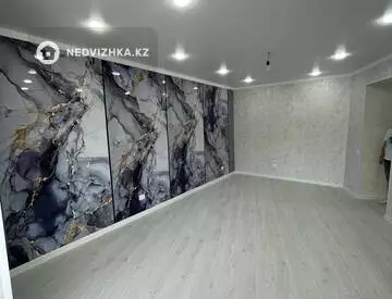 2-комнатная квартира, этаж 3 из 9, 58 м²