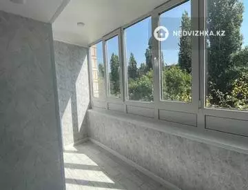 2-комнатная квартира, этаж 3 из 9, 58 м²