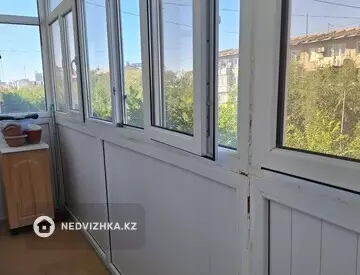 2-комнатная квартира, этаж 4 из 5, 48 м², миниатюра 9