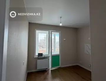 1-комнатная квартира, этаж 8 из 17, 34 м²