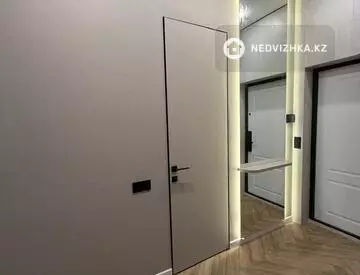 1-комнатная квартира, этаж 3 из 3, миниатюра 4