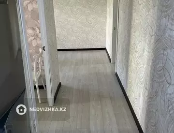 3-комнатная квартира, этаж 2 из 5, 60 м²