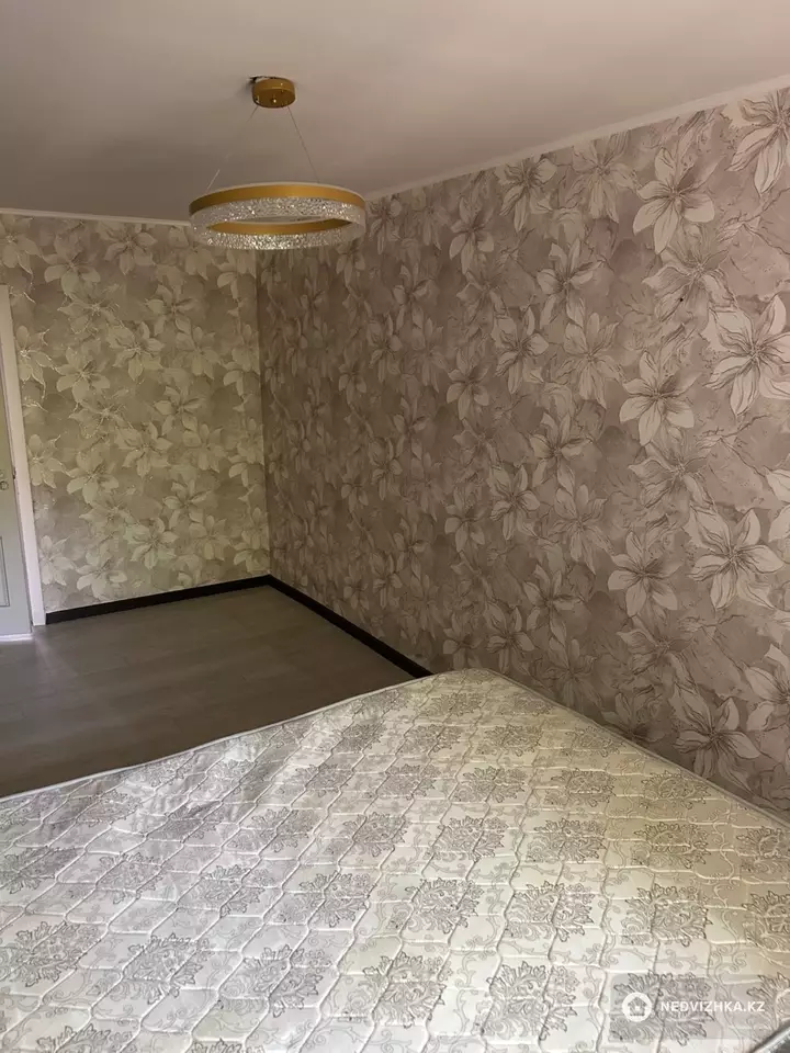 3-комнатная квартира, этаж 2 из 5, 60 м², фотография 5