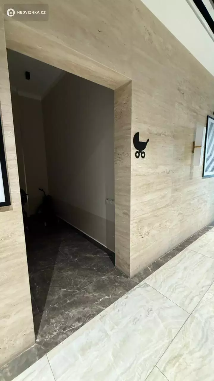 2-комнатная квартира, этаж 5 из 12, 63 м², фотография 4