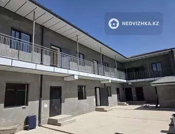 2-комнатная квартира, этаж 1 из 1, 65 м², На длительный срок
