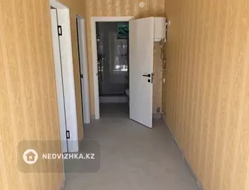 2-комнатная квартира, этаж 1 из 1, 65 м², На длительный срок