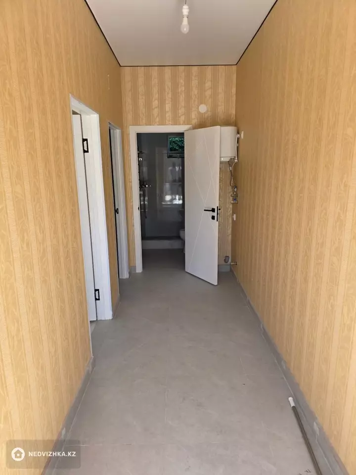 2-комнатная квартира, этаж 1 из 1, 65 м², На длительный срок, фотография 2