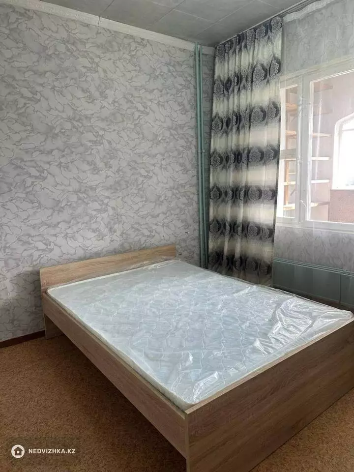 3-комнатная квартира, этаж 8 из 9, 70 м², фотография 4
