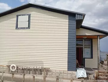 3-комнатный дом, 10 соток, 200 м²