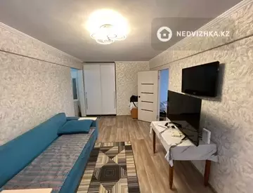 3-комнатная квартира, этаж 2 из 5, 50 м², миниатюра 6