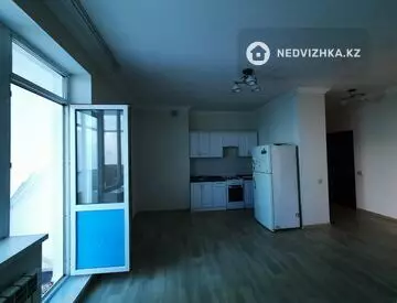 2-комнатная квартира, этаж 3 из 8, 52 м², На длительный срок