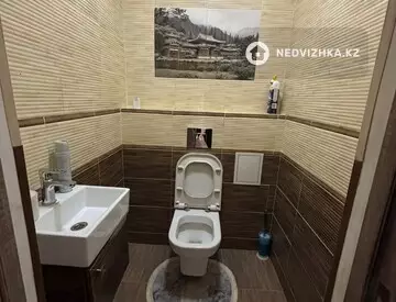 2-комнатная квартира, этаж 1 из 9, 67 м²