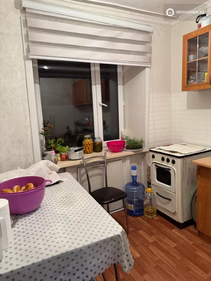 2-комнатная квартира, этаж 5 из 5, 43 м², фотография 3