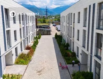4-комнатная квартира, этаж 2 из 3, 115 м²