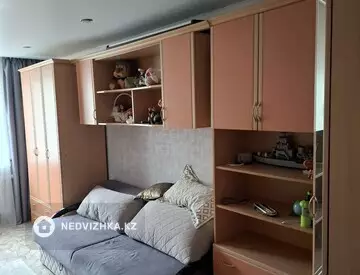 3-комнатная квартира, этаж 3 из 10, 70 м²