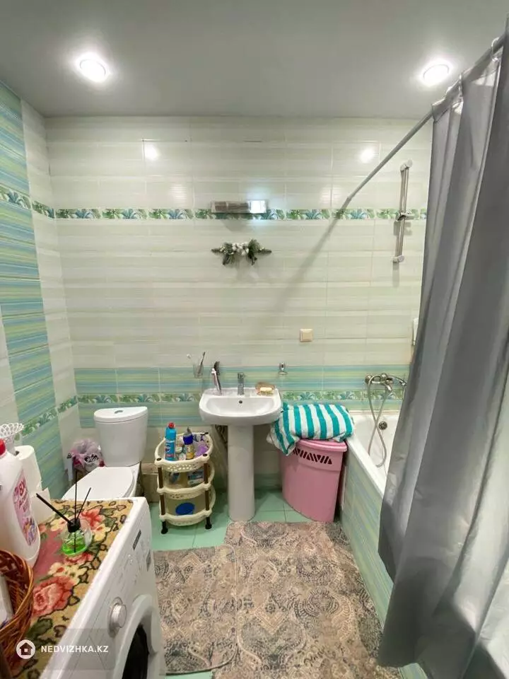 2-комнатная квартира, этаж 11 из 16, 69 м², фотография 5