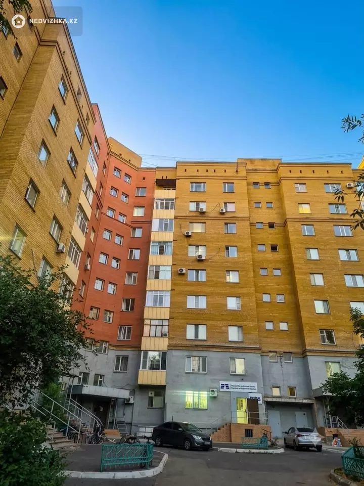 3-комнатная квартира, этаж 3 из 7, 83 м², фотография 2