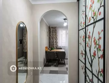 3-комнатная квартира, этаж 3 из 7, 83 м², миниатюра 4