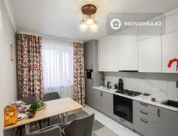 3-комнатная квартира, этаж 3 из 7, 83 м², миниатюра 12
