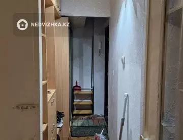 1-комнатная квартира, этаж 3 из 4, 37 м², На длительный срок