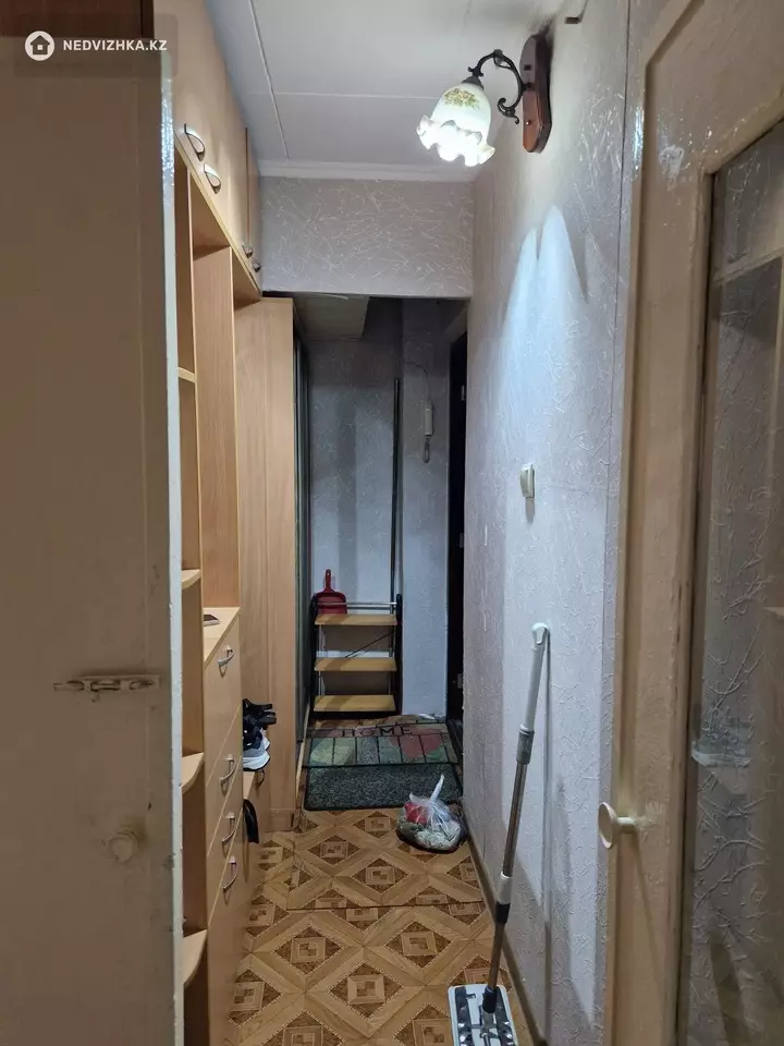 1-комнатная квартира, этаж 3 из 4, 37 м², На длительный срок, фотография 5