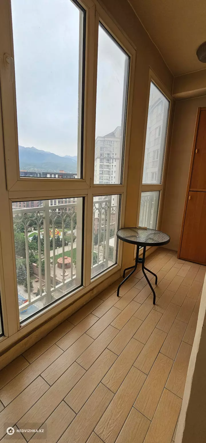 3-комнатная квартира, этаж 15 из 21, 110 м², фотография 2