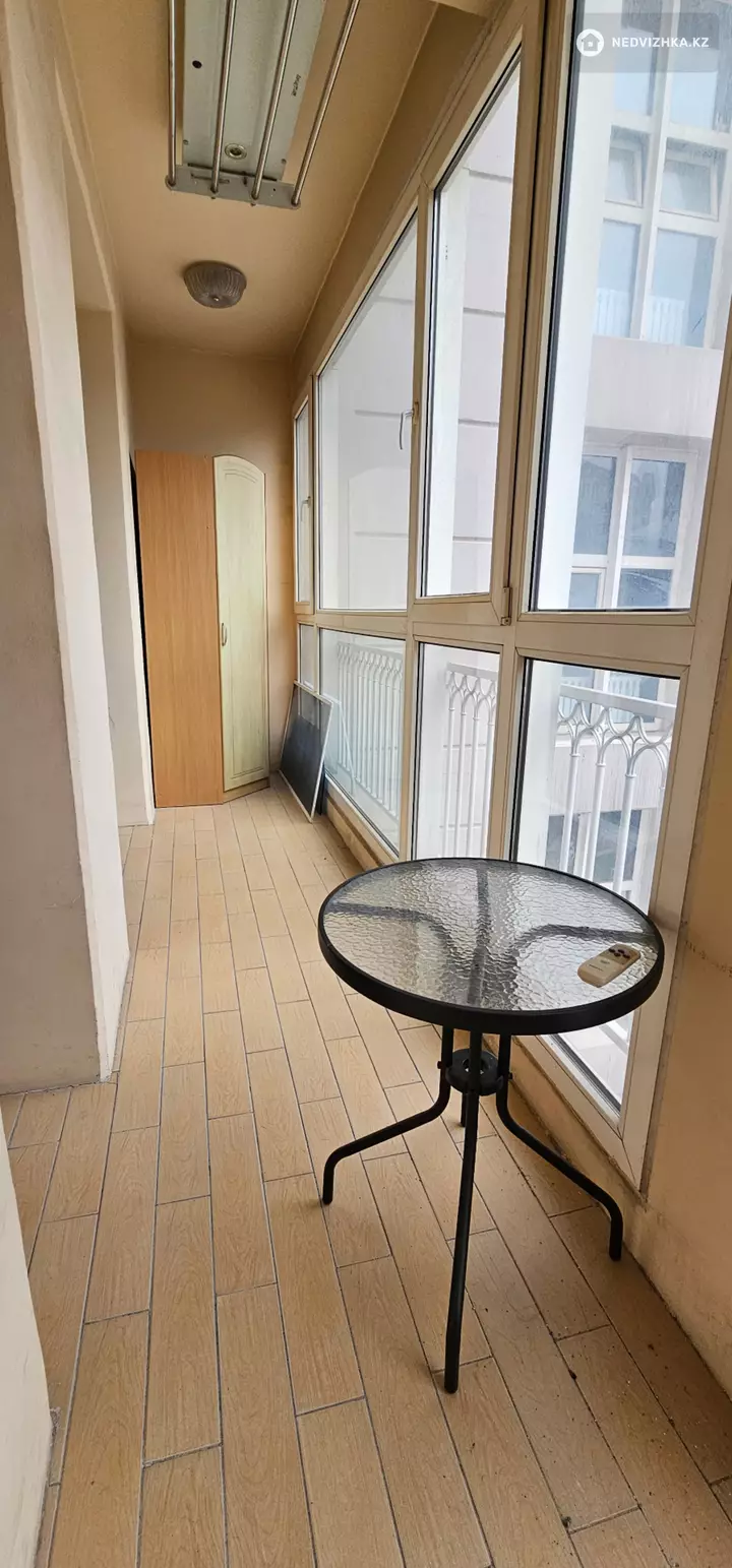 3-комнатная квартира, этаж 15 из 21, 110 м², фотография 3