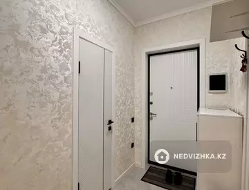 2-комнатная квартира, этаж 14 из 20, 42 м²