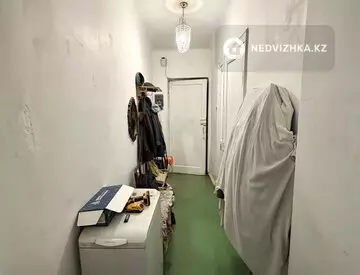 2-комнатная квартира, этаж 2 из 4, 52 м²