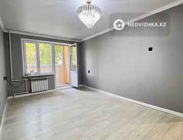 1-комнатная квартира, этаж 4 из 5, 32 м²