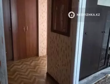 2-комнатная квартира, этаж 2 из 2, 58 м²