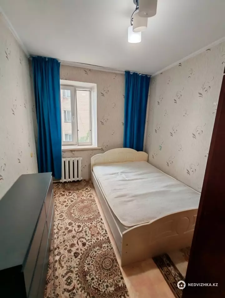 2-комнатная квартира, этаж 3 из 5, 42 м², фотография 5