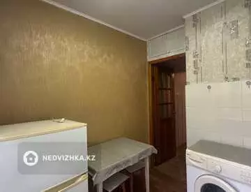 2-комнатная квартира, этаж 4 из 4, 44 м², миниатюра 4