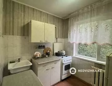 2-комнатная квартира, этаж 4 из 4, 44 м², миниатюра 1