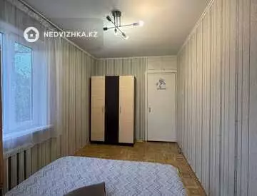 2-комнатная квартира, этаж 4 из 4, 44 м², миниатюра 6
