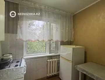 2-комнатная квартира, этаж 4 из 4, 44 м², миниатюра 3